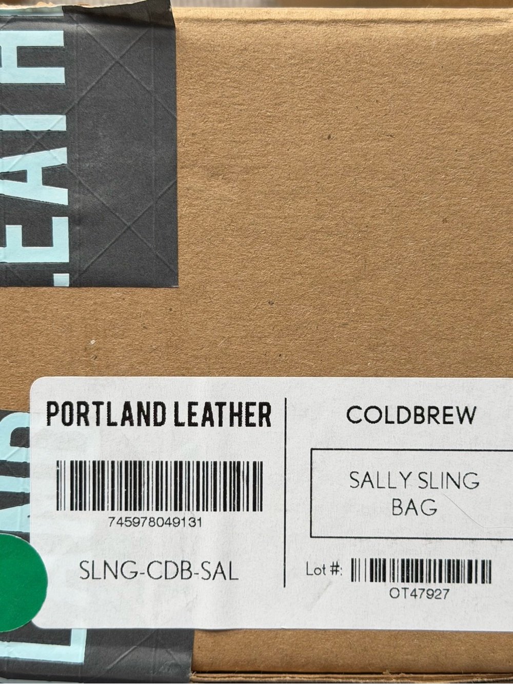 LAST CALL! WANT IT? BUY IT! PORTLAND  LEATHER COMPANY COLD BREW SALLY SLING BAG - Picture 7 of 14